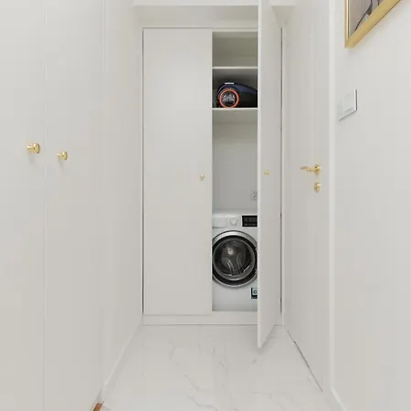 Senatorska By Renters * ワルシャワ