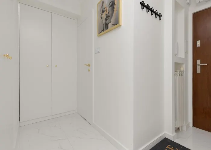 فندق Senatorska By Renters وارسو