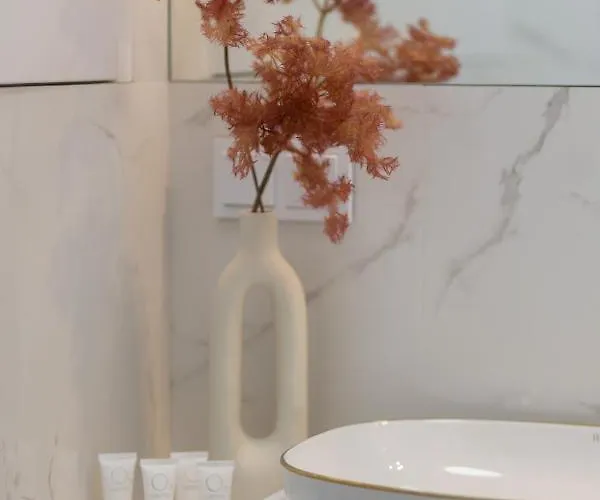 Senatorska By Renters